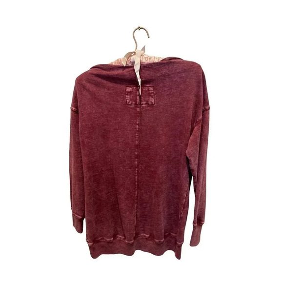 Pilcro Women's Red Long Sleeve Acid Wash Pullover Sweatshirt Size XS - Picture 5 of 5